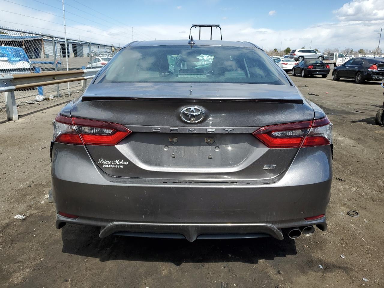 4T1G11AK8MU577757 2021 Toyota Camry Se