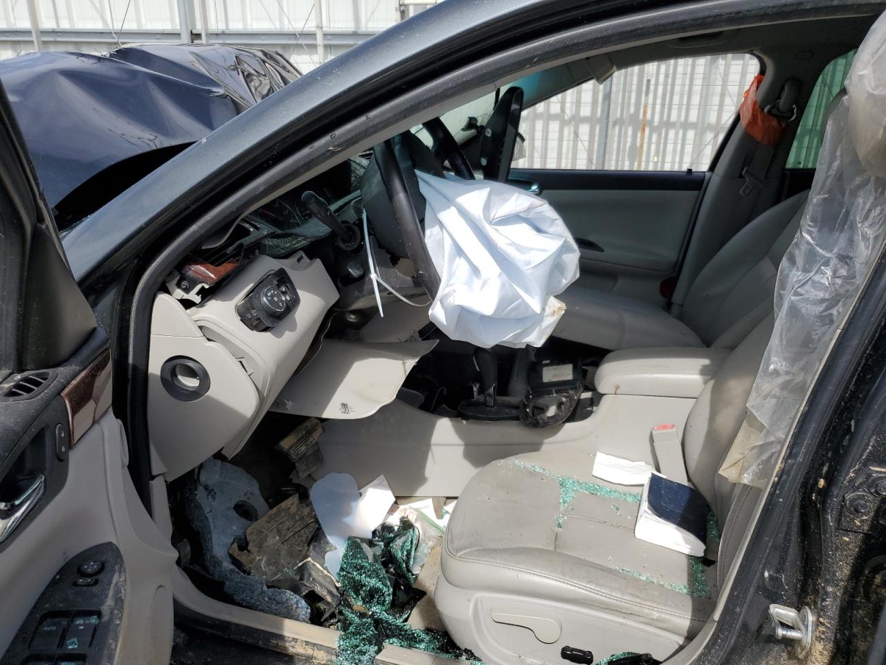 2G1WC5EM8A1267184 2010 Chevrolet Impala Ltz