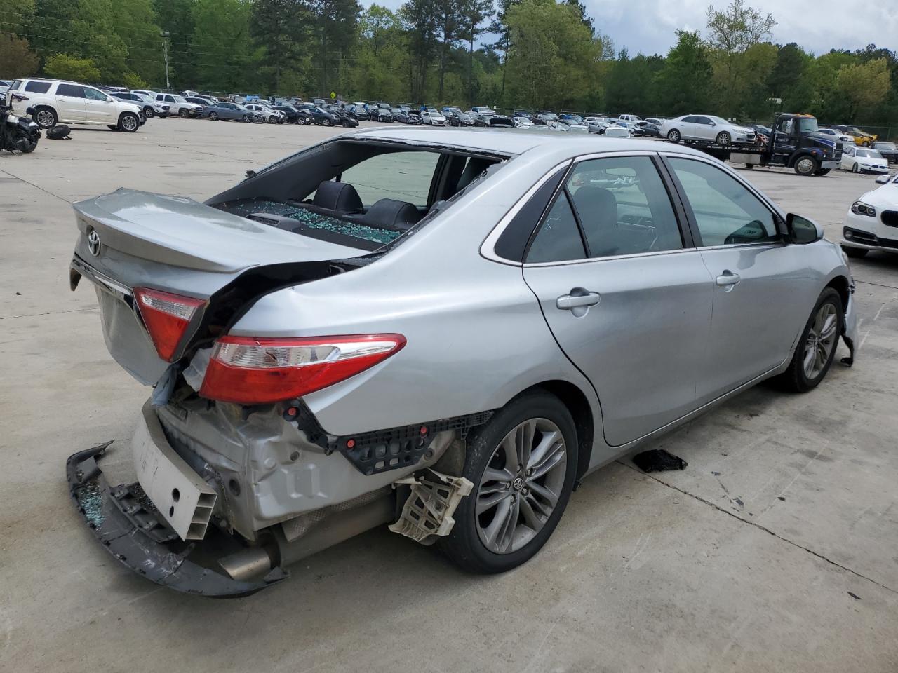 2016 Toyota Camry Le vin: 4T1BF1FK1GU247581