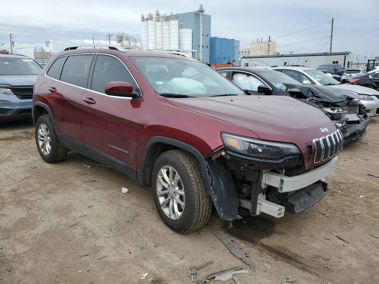 1C4PJMCB8KD299619 2019 Jeep Cherokee Latitude