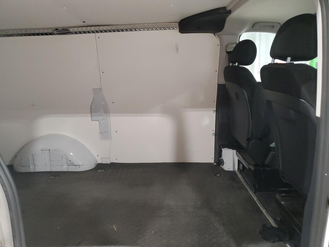 WD3BG2EA5J3443983 2018 Mercedes-Benz Metris