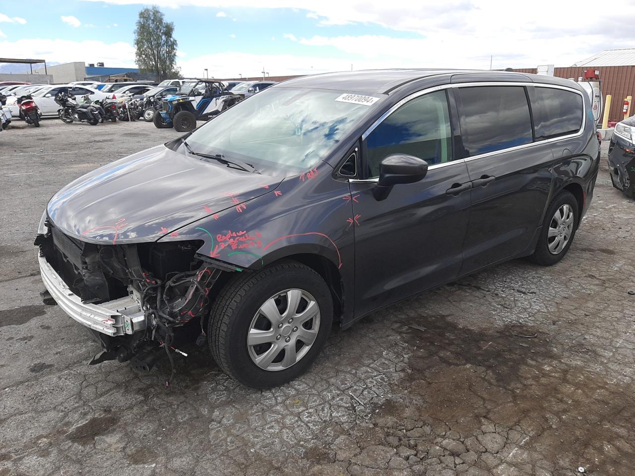 2018 Chrysler Pacifica L vin: 2C4RC1AG9JR355739