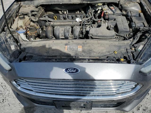 Lot #2489587294 2013 FORD FUSION SE salvage car