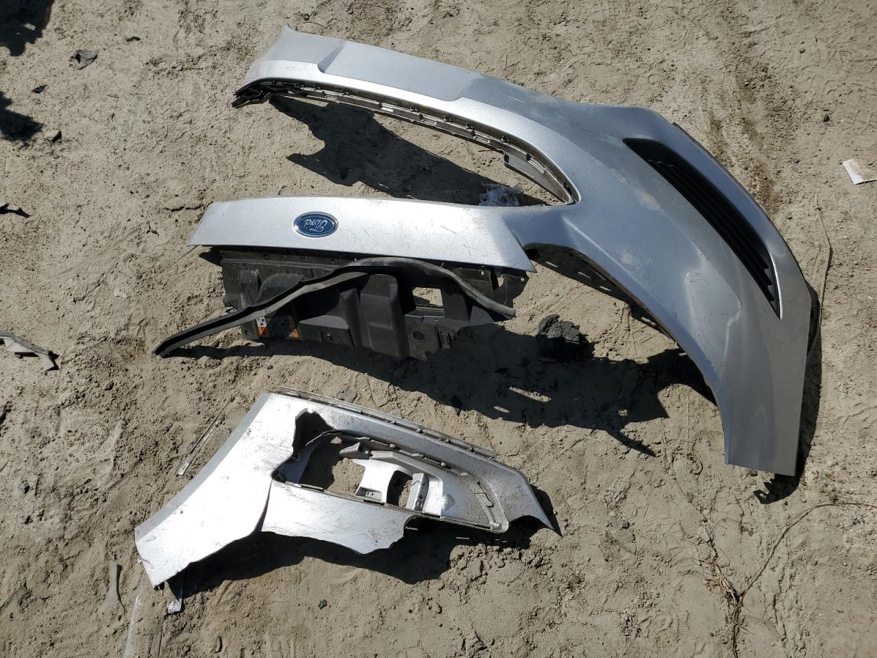 1FADP3F2XFL239057 2015 Ford Focus Se