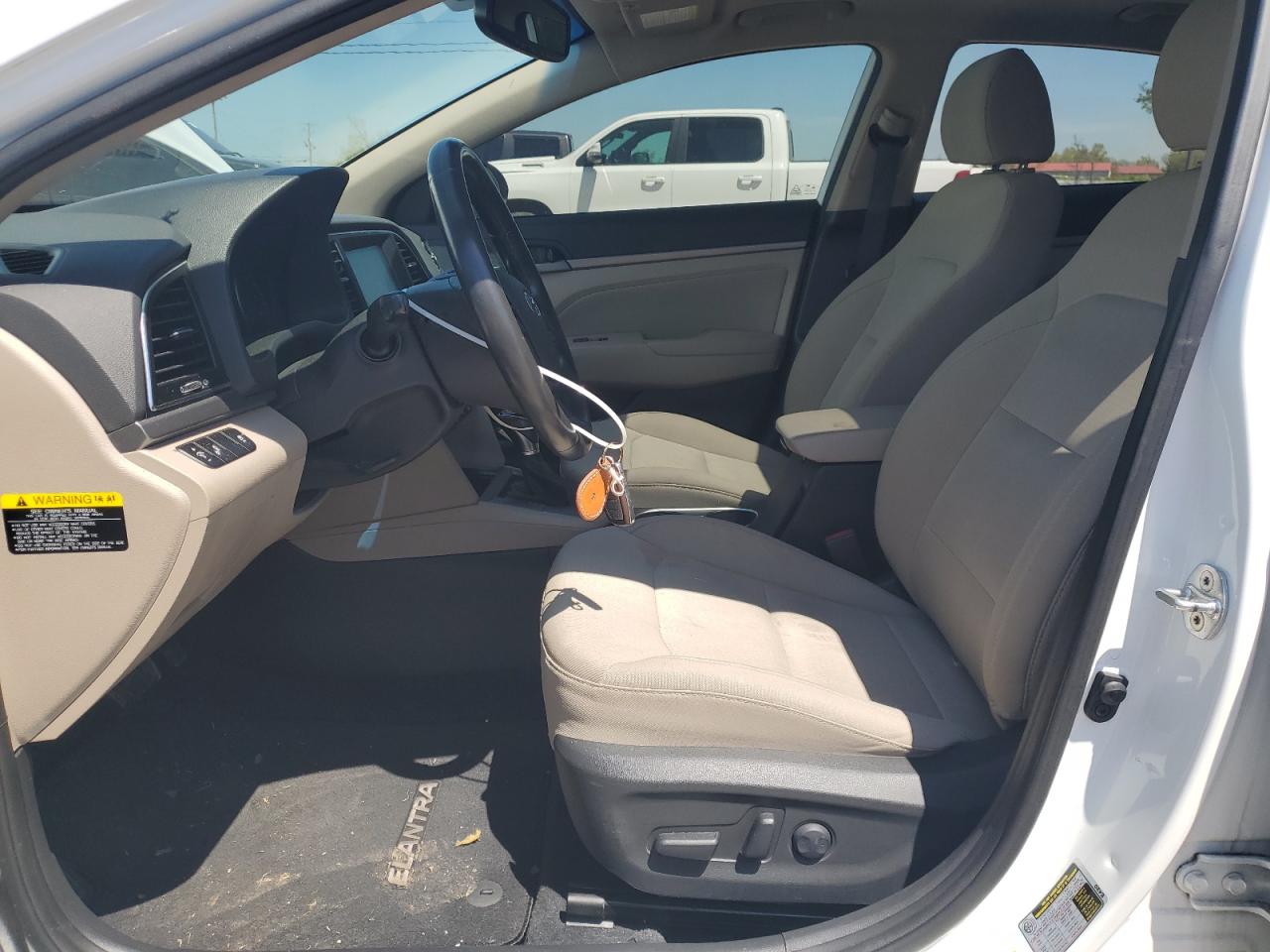 5NPD84LFXHH168289 2017 Hyundai Elantra Se