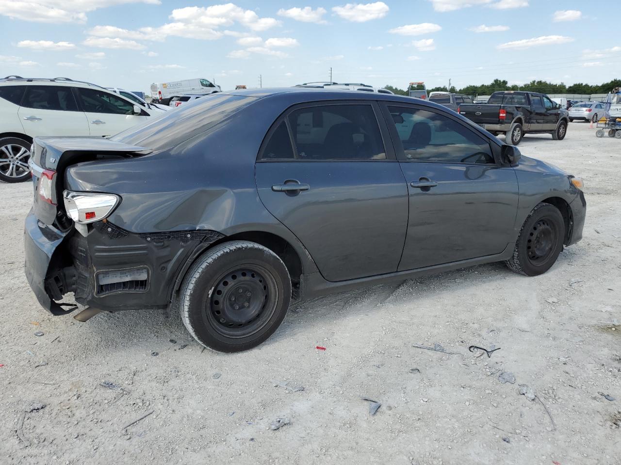 2T1BU4EE8BC735066 2011 Toyota Corolla Base