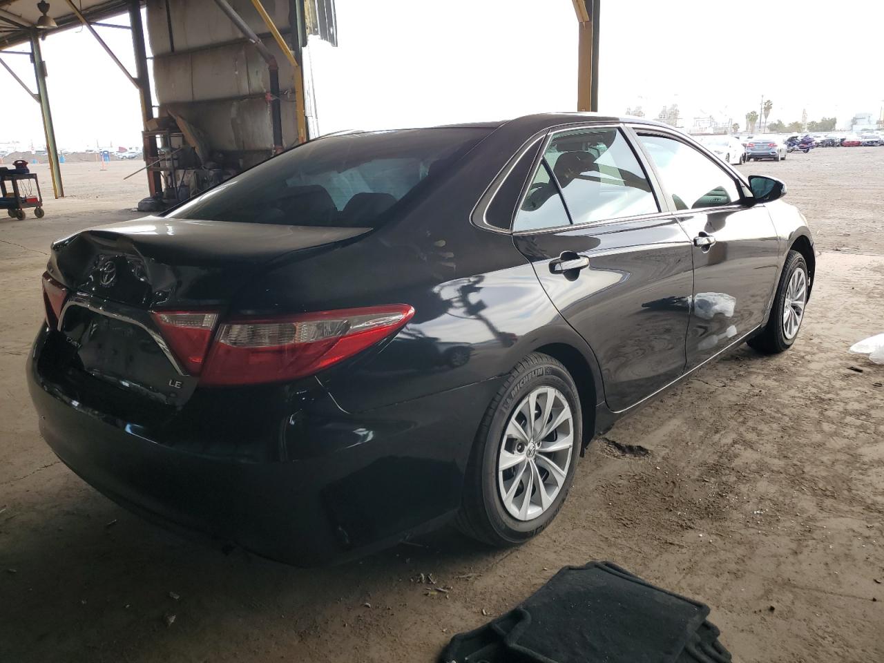 4T1BF1FK7GU215895 2016 Toyota Camry Le