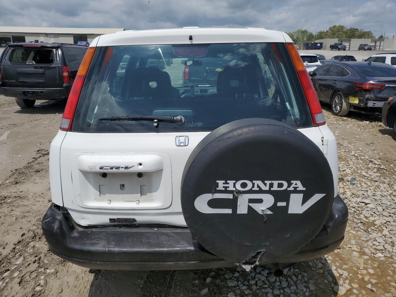 JHLRD2842YS005573 2000 Honda Cr-V Lx