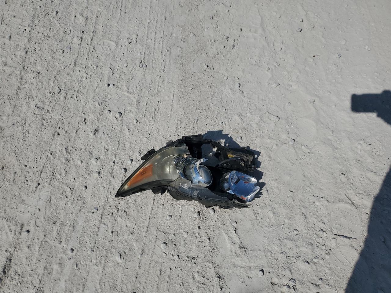 JTHBK1GG1D2068120 2013 Lexus Es 350