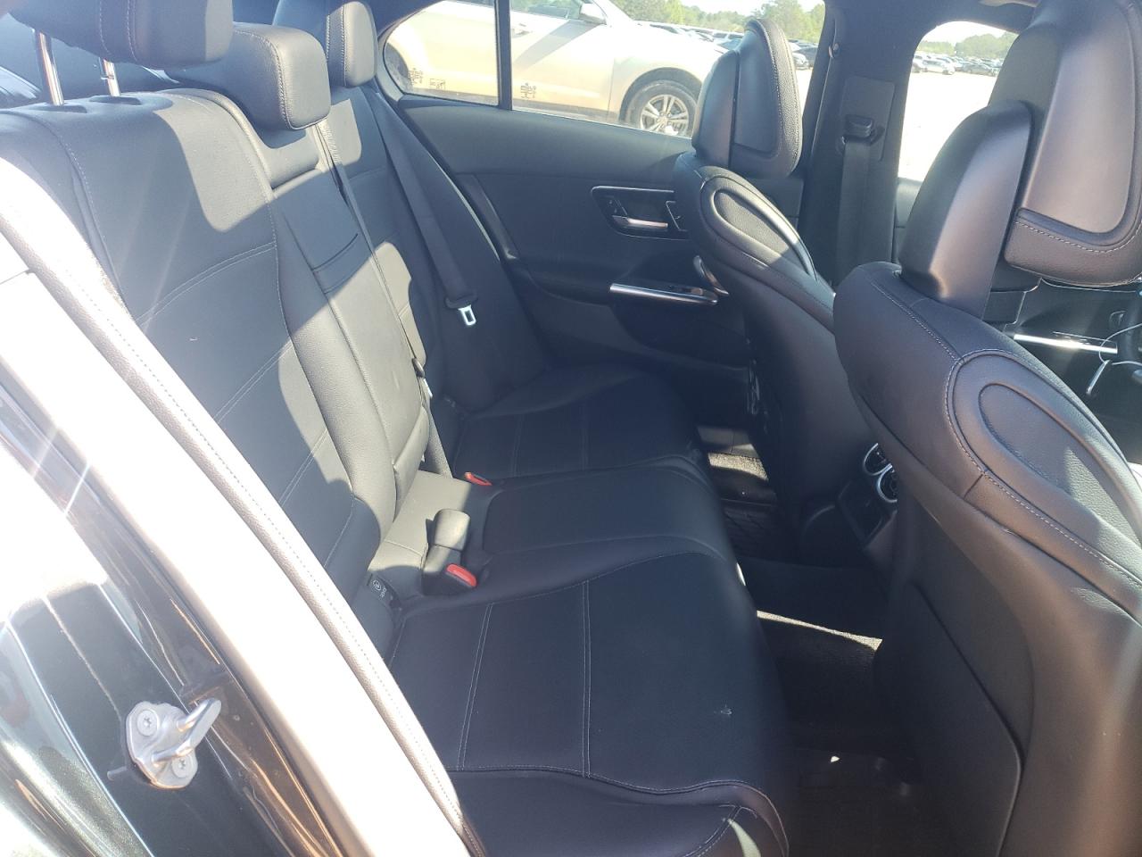 W1KAF4HB5NR020432 2022 Mercedes-Benz C 300 4Matic