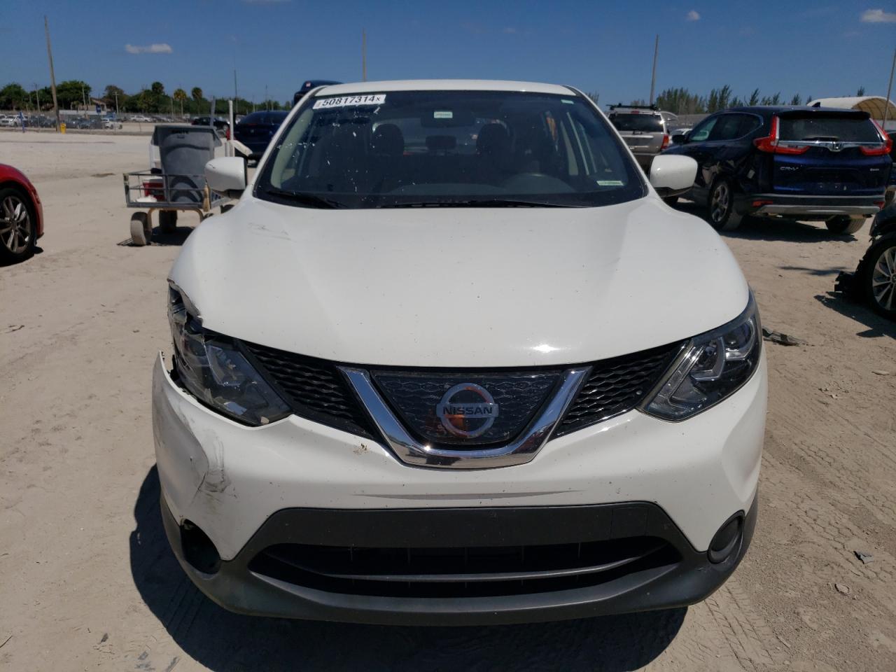 JN1BJ1CP6KW213400 2019 Nissan Rogue Sport S