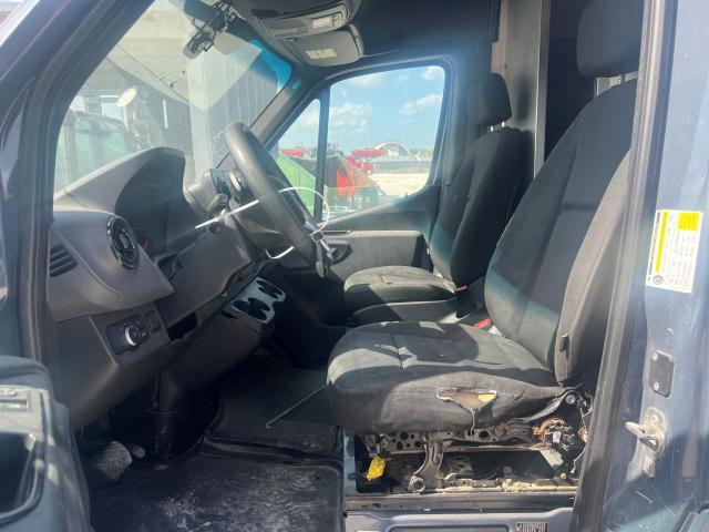 Lot #2461363503 2019 MERCEDES-BENZ SPRINTER 2 salvage car