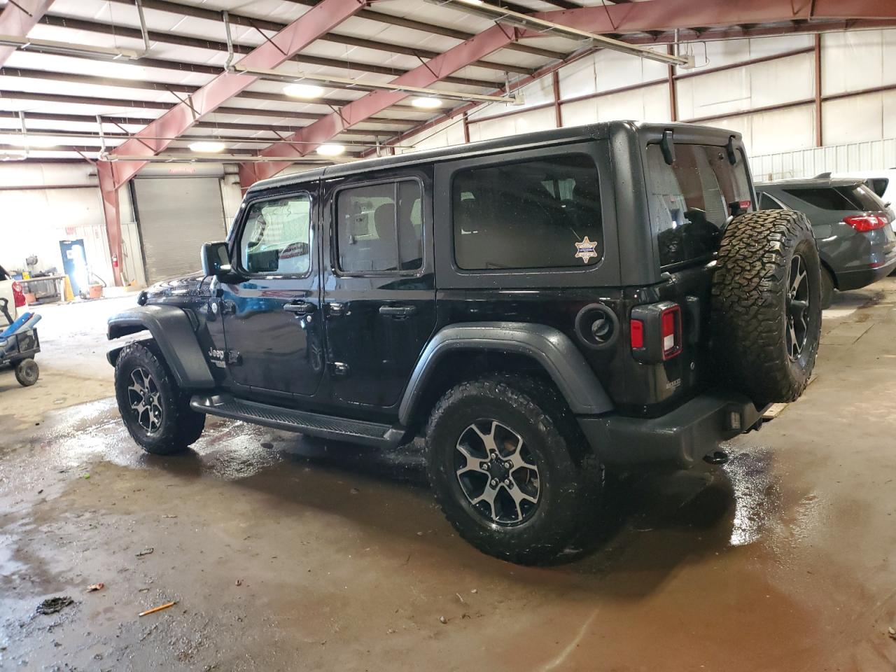 1C4HJXDG8KW589864 2019 Jeep Wrangler Unlimited Sport