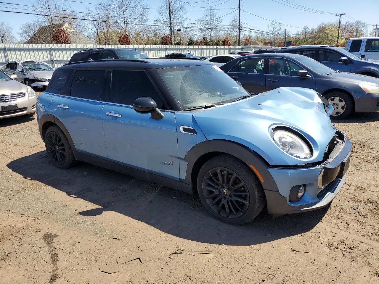 WMWLU1C56H2F27054 2017 Mini Cooper Clubman All4