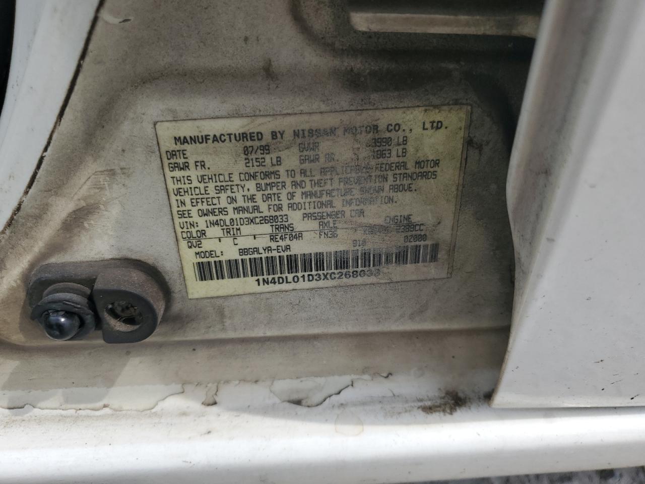 1N4DL01D3XC268033 1999 Nissan Altima Xe
