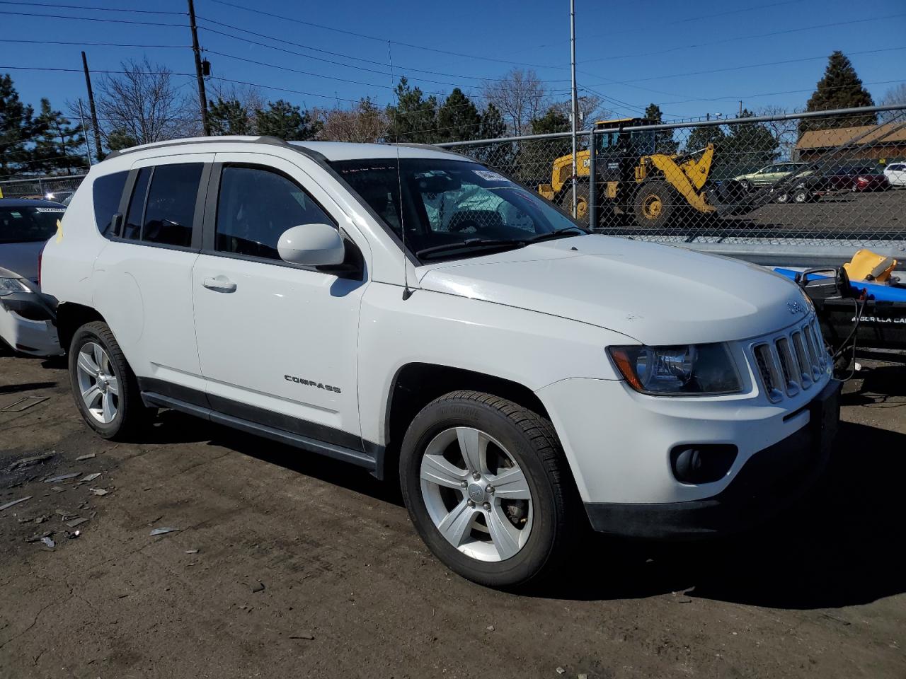 1C4NJCEA8GD632995 2016 Jeep Compass Latitude