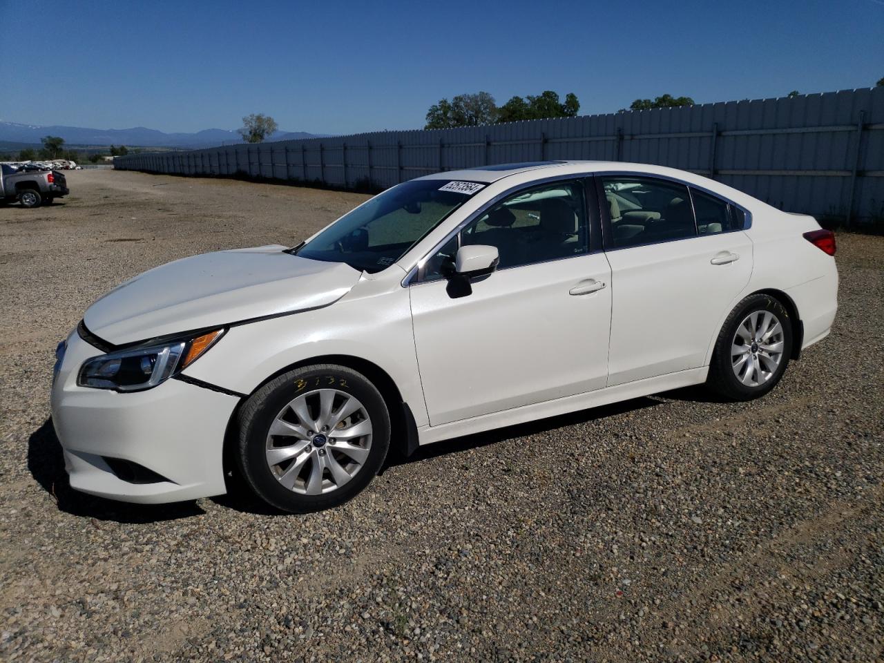 2015 Subaru Legacy 2.5I Premium vin: 4S3BNAH65F3033916