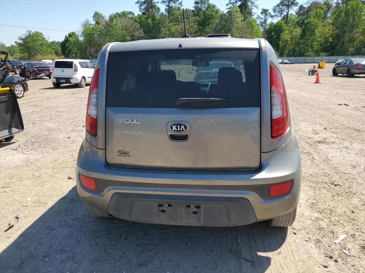 KNDJT2A50D7622046 2013 Kia Soul