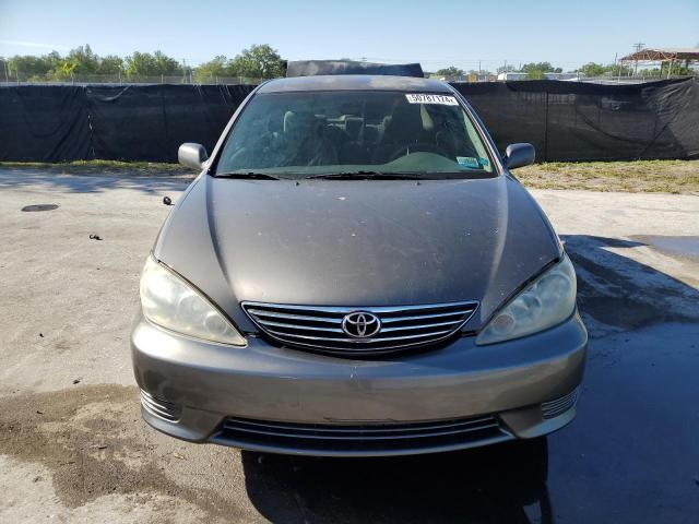 2005 Toyota Camry Le VIN: 4T1BE30K95U985729 Lot: 50787174