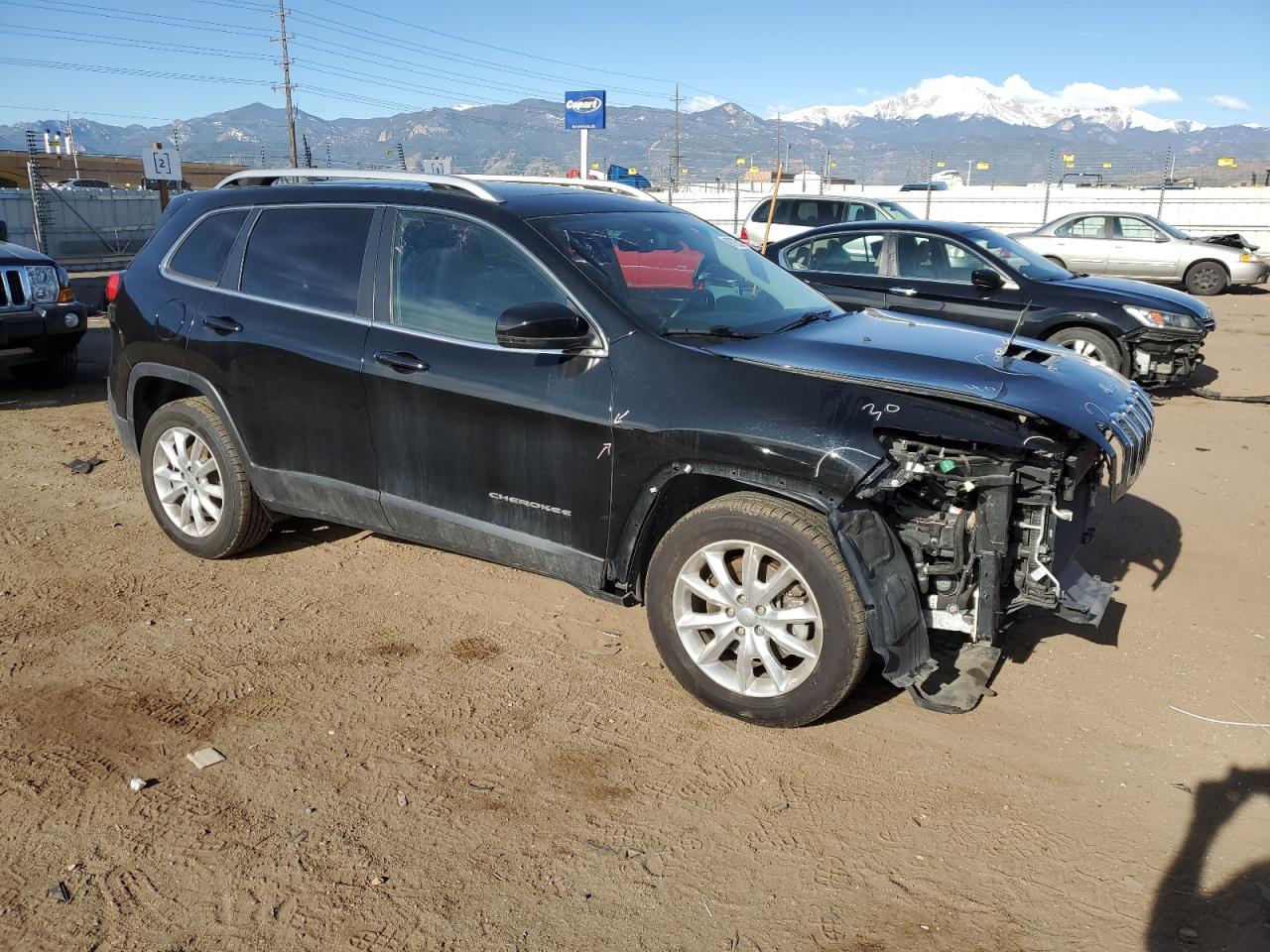 2017 Jeep Cherokee Limited vin: 1C4PJMDS6HW530299