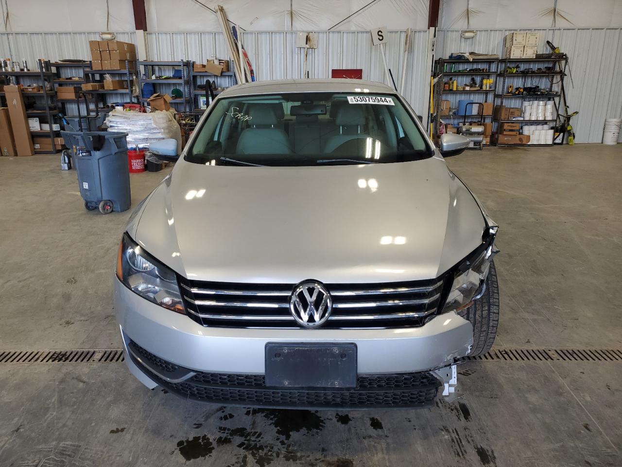 2012 Volkswagen Passat Se vin: 1VWBP7A35CC073578