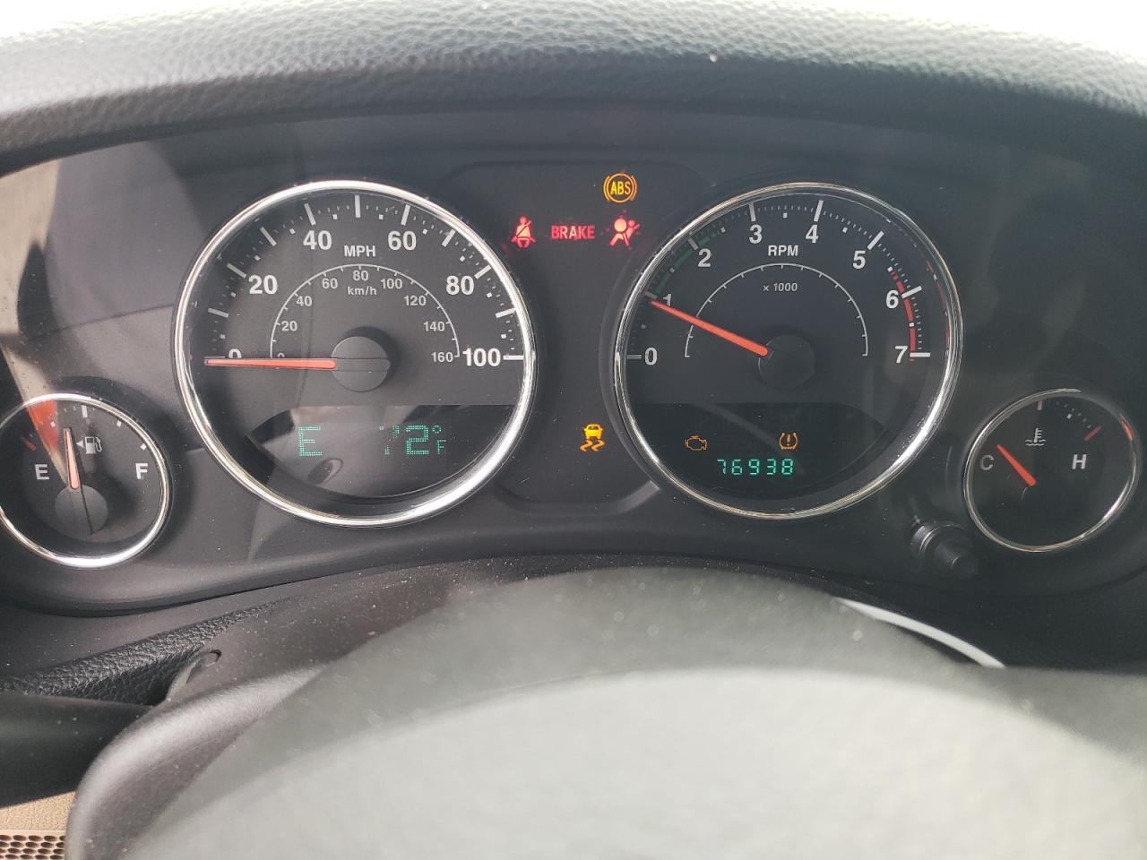 1J4AA2D18BL625841 2011 Jeep Wrangler Sport