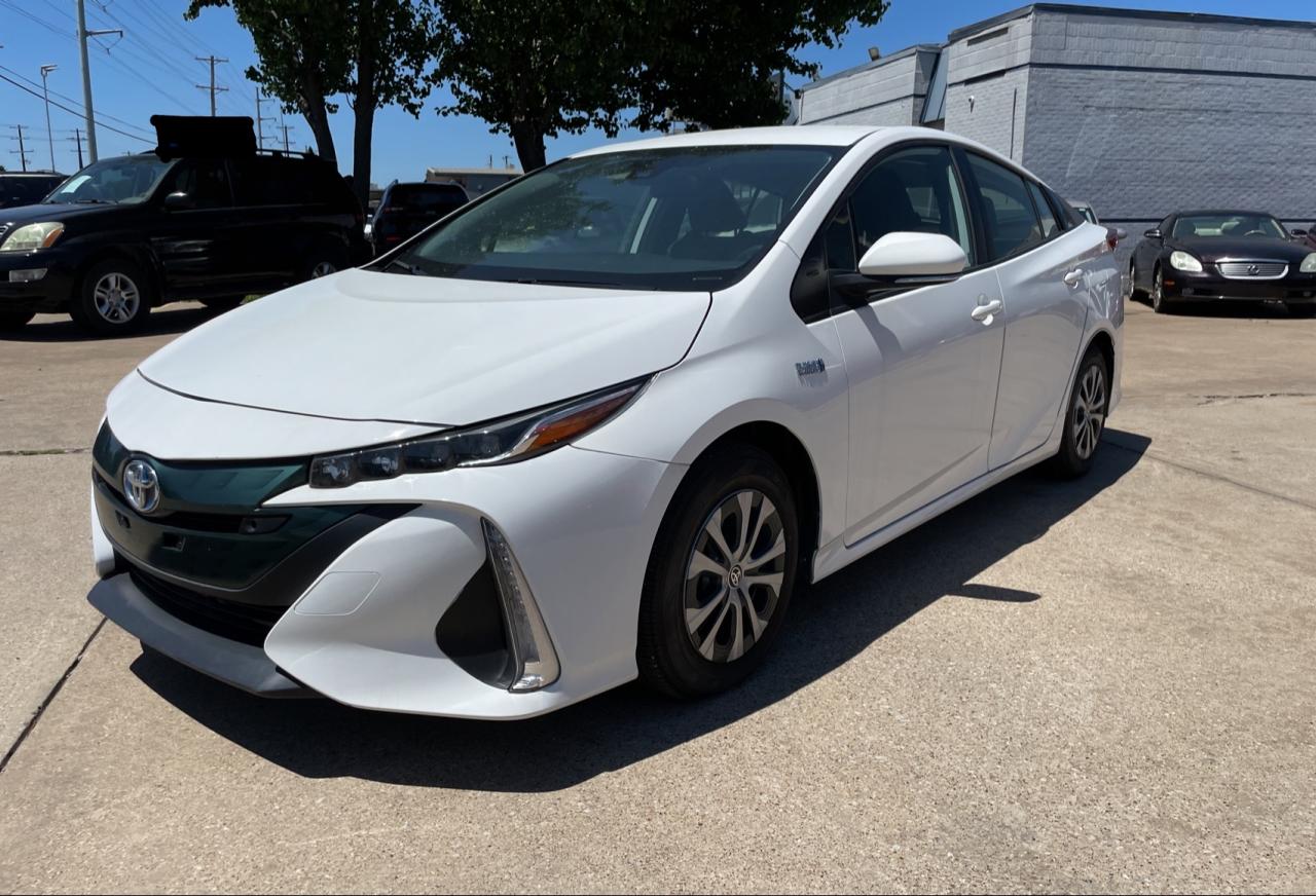 JTDKAMFP6M3176203 2021 Toyota Prius Prime Le