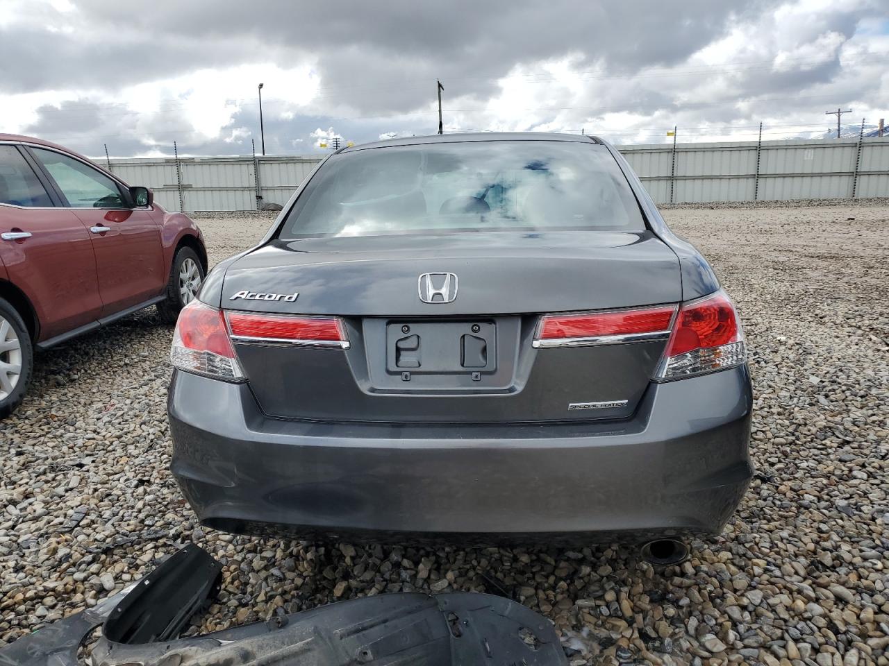 1HGCP2F62CA042427 2012 Honda Accord Se