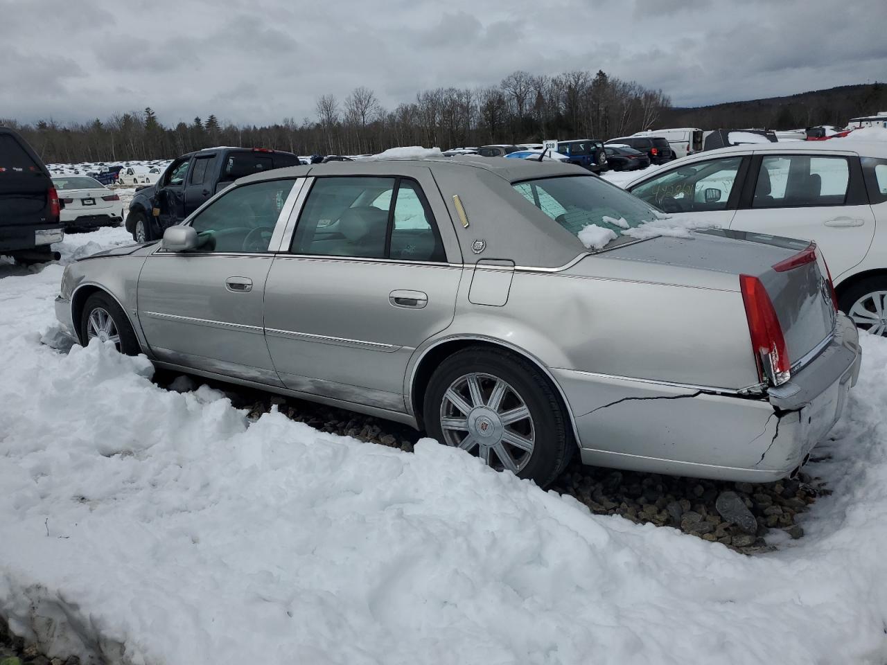 1G6KD57YX7U202520 2007 Cadillac Dts