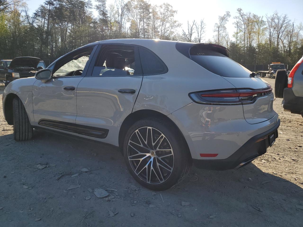 WP1AA2A52RLB02014 2024 Porsche Macan Base