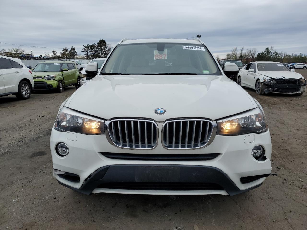 5UXWX9C35H0W69388 2017 BMW X3 xDrive28I