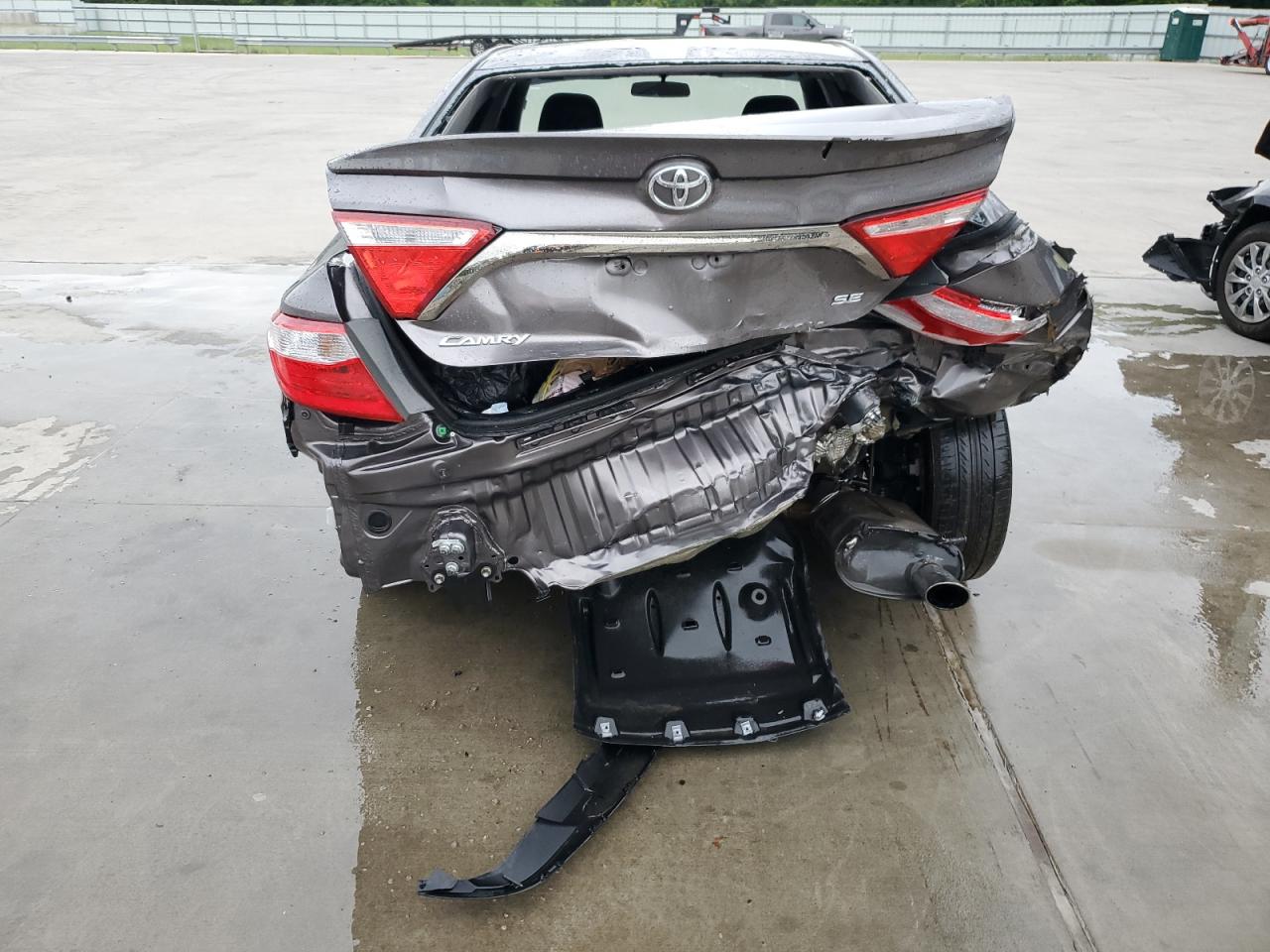 2017 Toyota Camry Le vin: 4T1BF1FK3HU675606