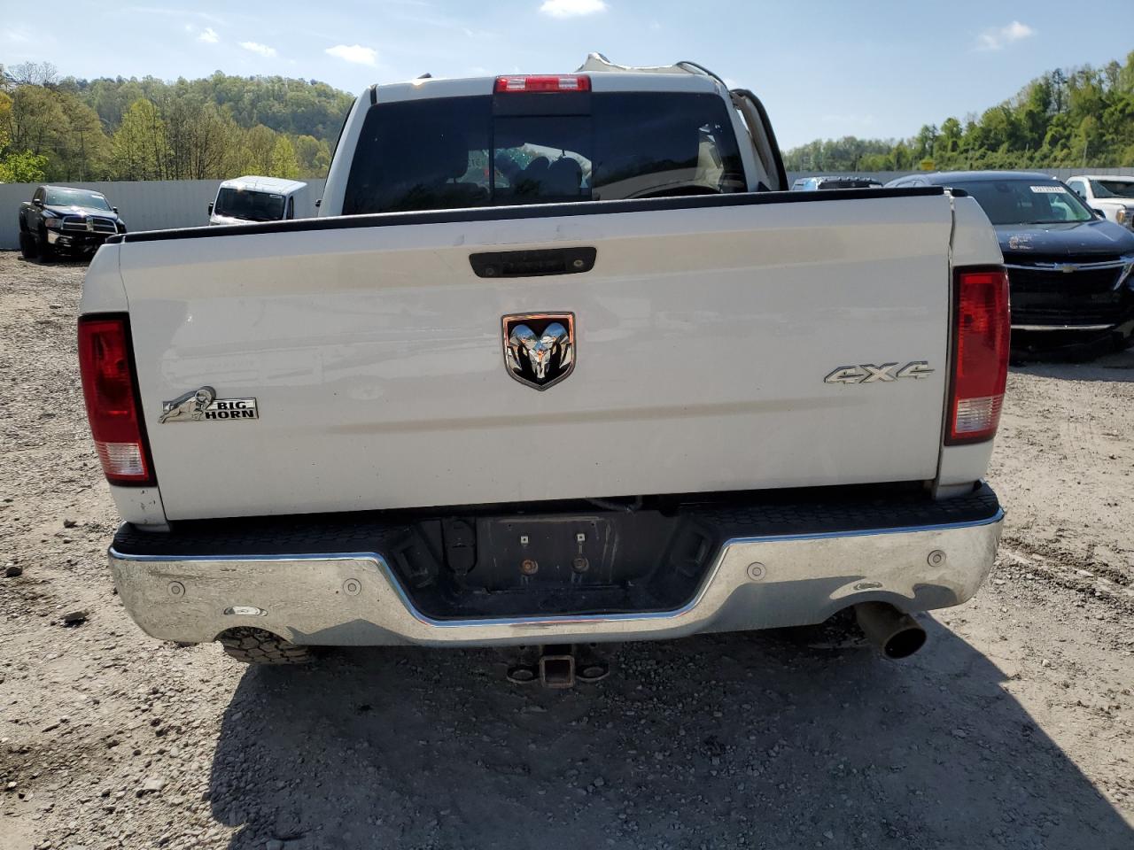 3C6RR7LT0HG511007 2017 Ram 1500 Slt