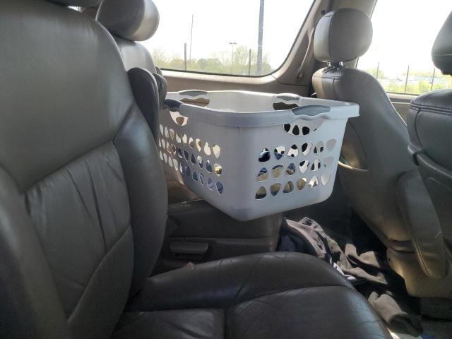 2002 Toyota Sienna Le VIN: 4T3ZF13C32U469891 Lot: 52178644