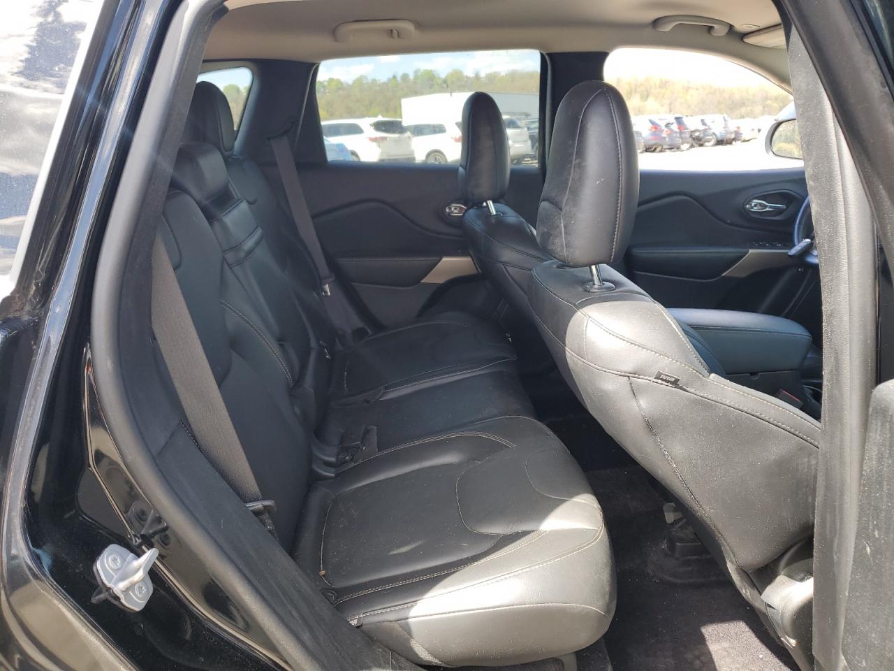 1C4PJMDB6JD598121 2018 Jeep Cherokee Limited