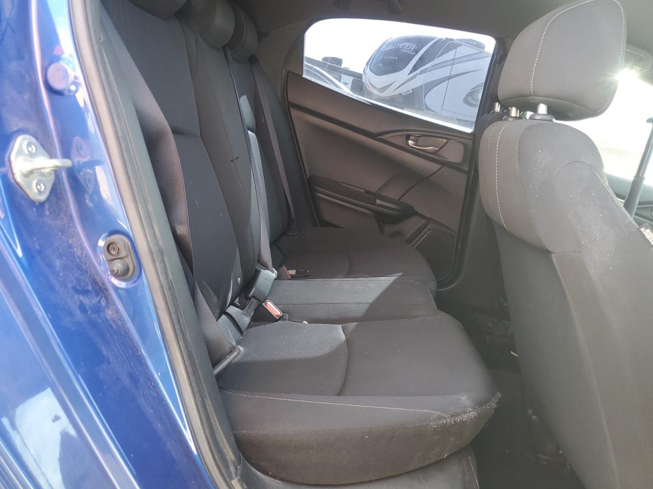 SHHFK7H23JU231379 2018 Honda Civic Lx