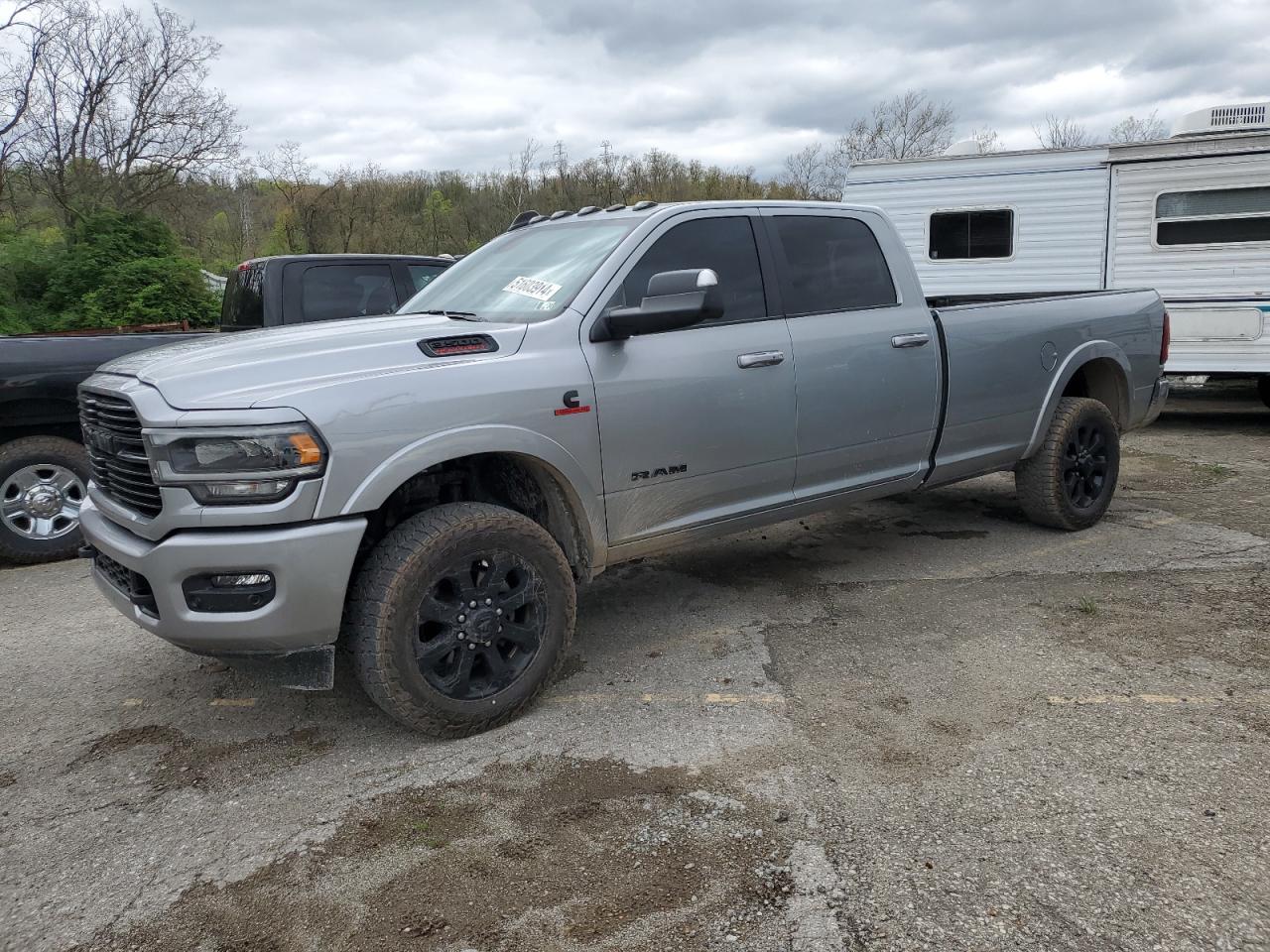 3C63R3JL8NG268804 2022 Ram 3500 Laramie