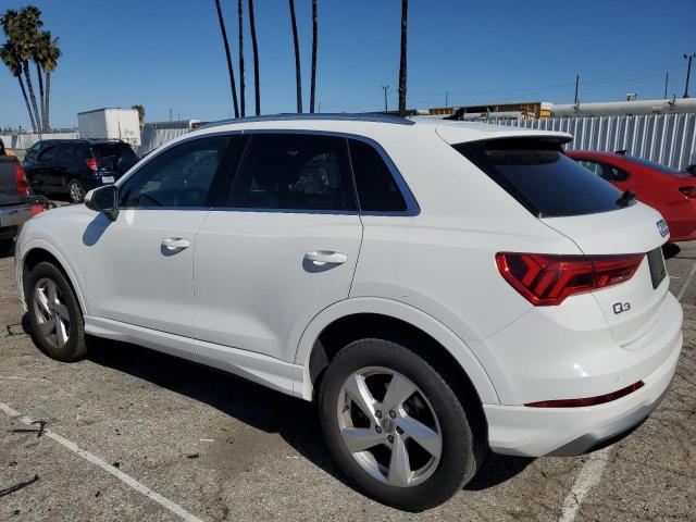 WA1AECF30L1043819 Audi Q3 PREMIUM 2