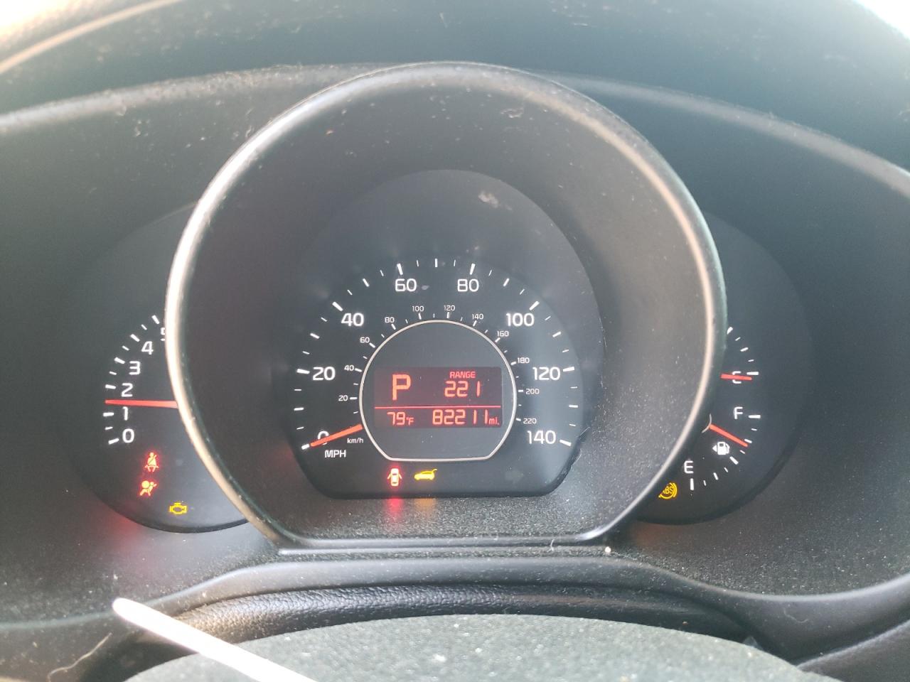 KNDJP3A58J7623418 2018 Kia Soul +