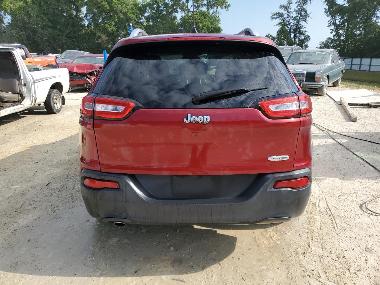 1C4PJLCB6HW560544 2017 Jeep Cherokee Latitude