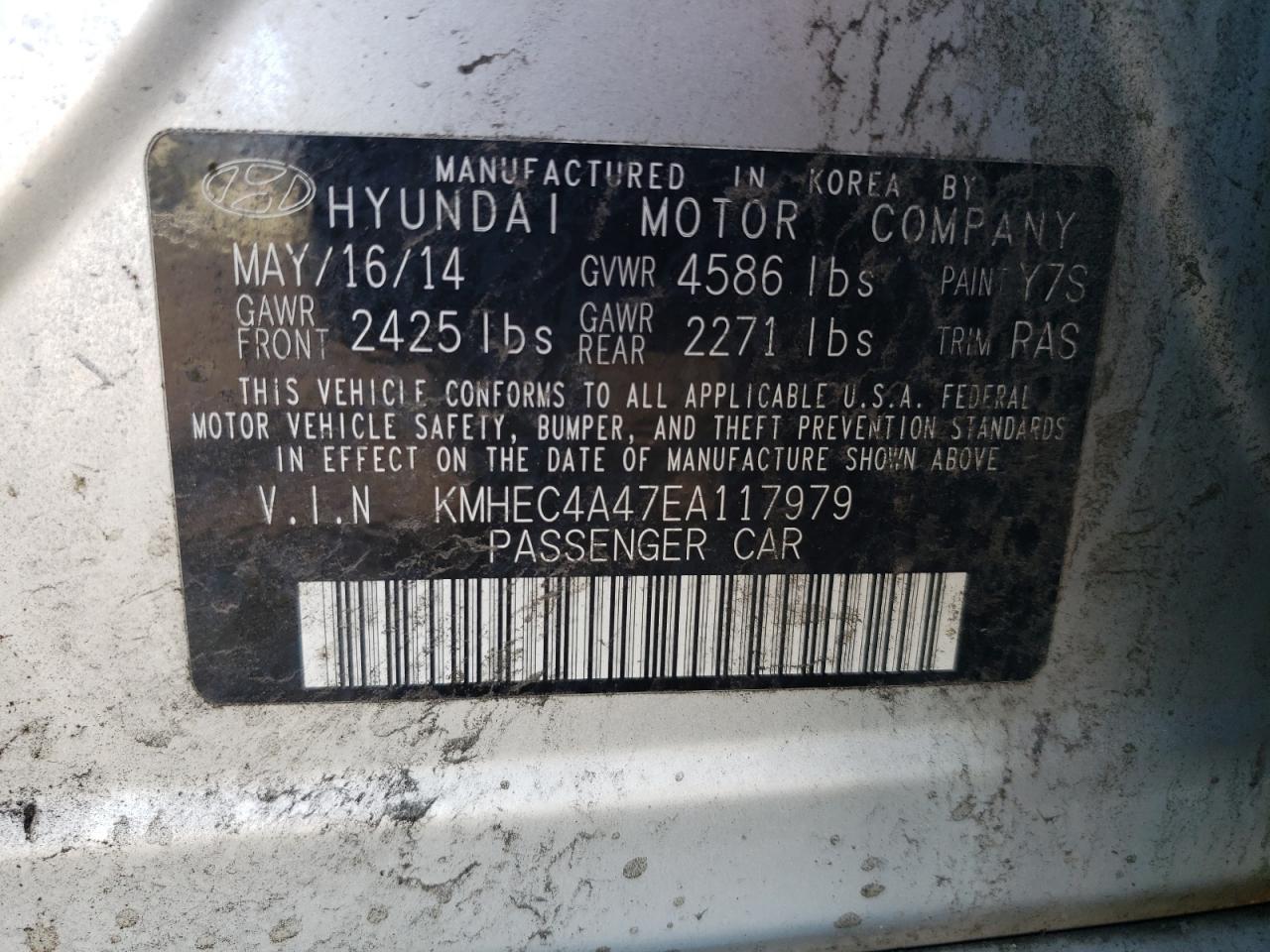 2014 Hyundai Sonata Hybrid vin: KMHEC4A47EA117979