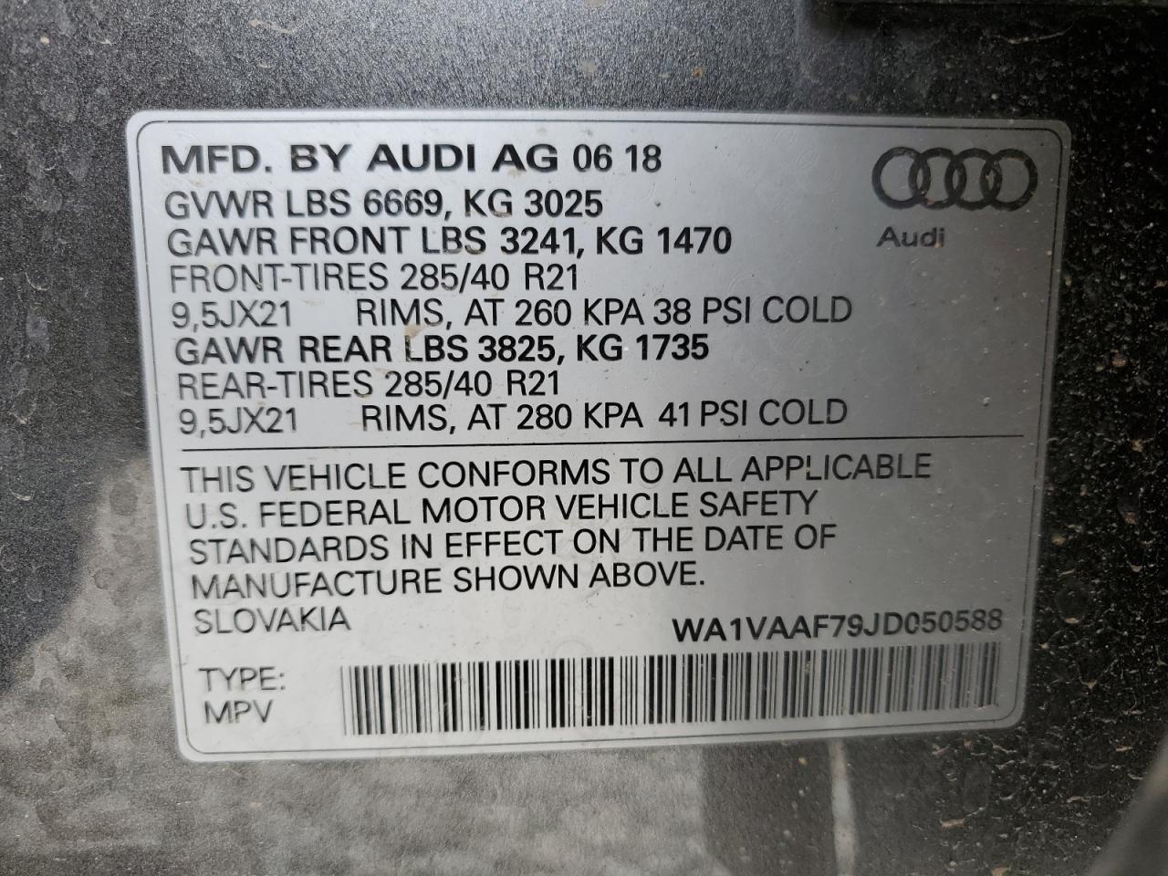 WA1VAAF79JD050588 2018 Audi Q7 Prestige