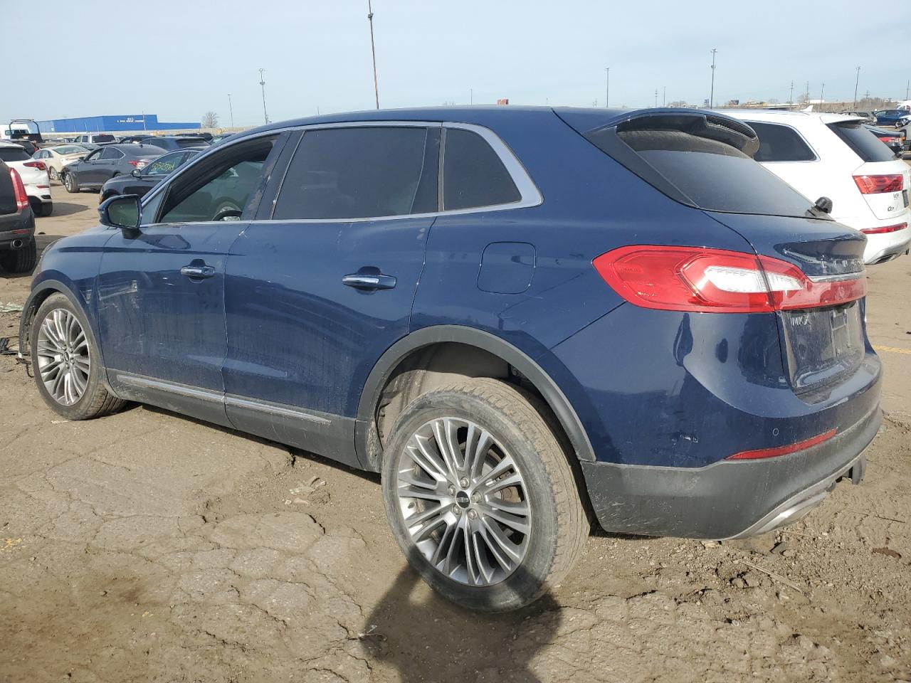 2LMPJ8LR9JBL40719 2018 Lincoln Mkx Reserve