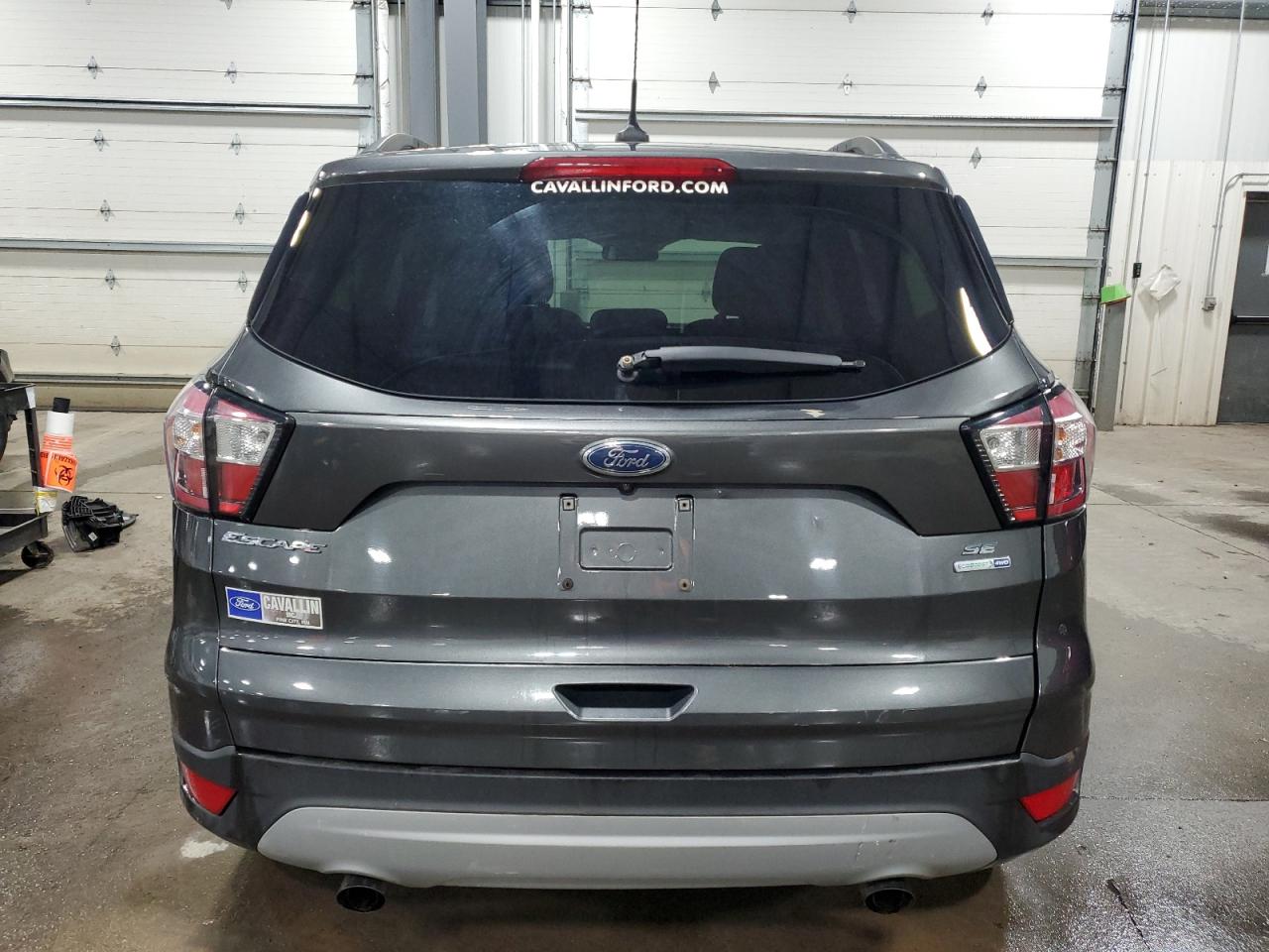 1FMCU9GD2JUB51233 2018 Ford Escape Se