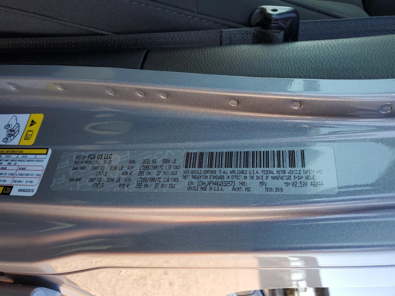 1C4HJXFN4KW532573 2019 Jeep Wrangler Unlimited Rubicon