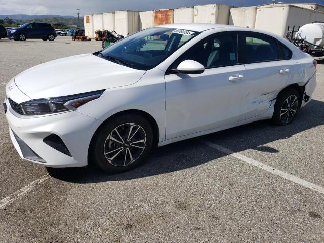 3KPF24AD8PE560976 Kia Forte LX