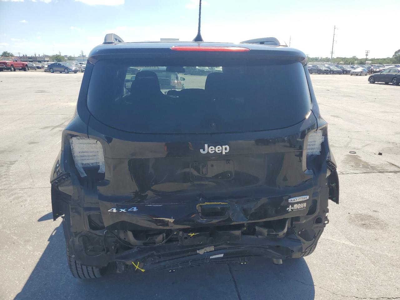 ZACNJBBB4KPK73112 2019 Jeep Renegade Latitude