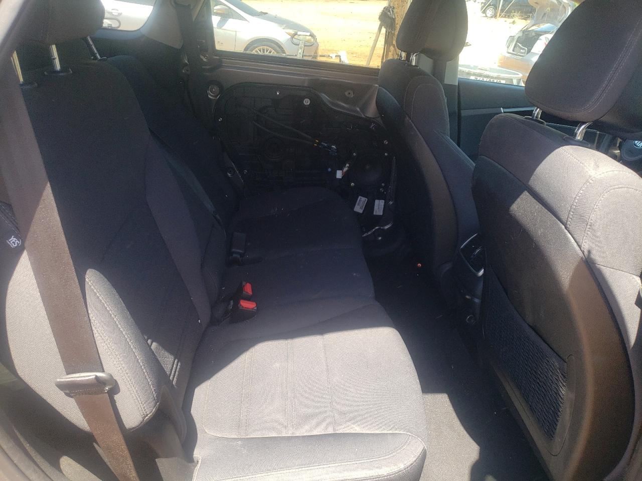 5XYPG4A32GG061767 2016 Kia Sorento Lx