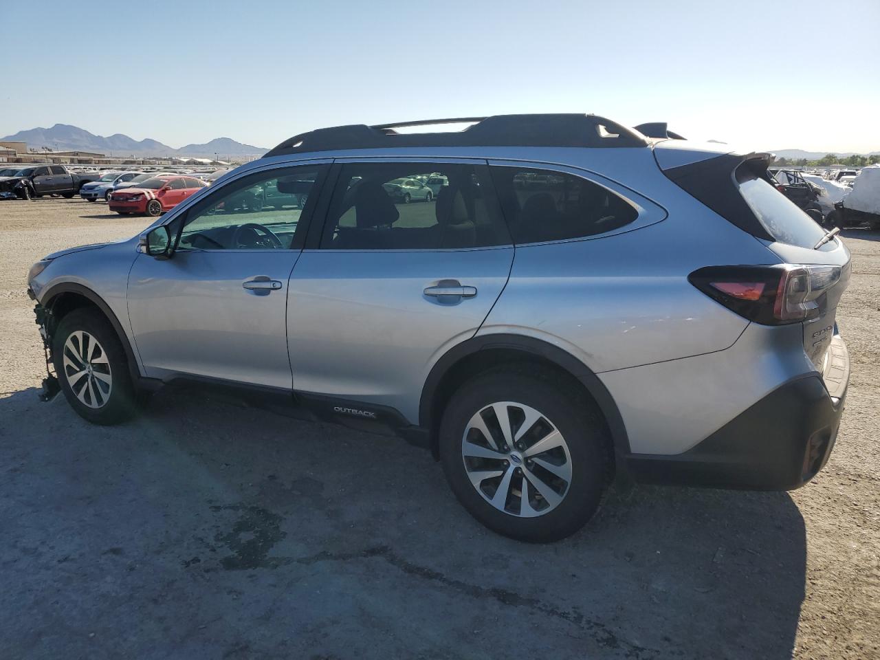 4S4BTACC1L3160673 2020 Subaru Outback Premium