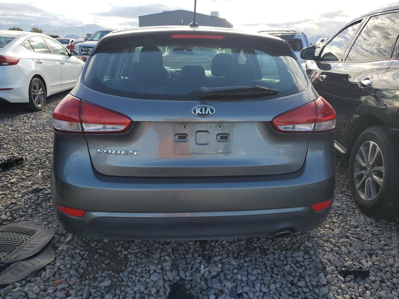 KNAFK5A88G5592425 2016 Kia Forte Lx